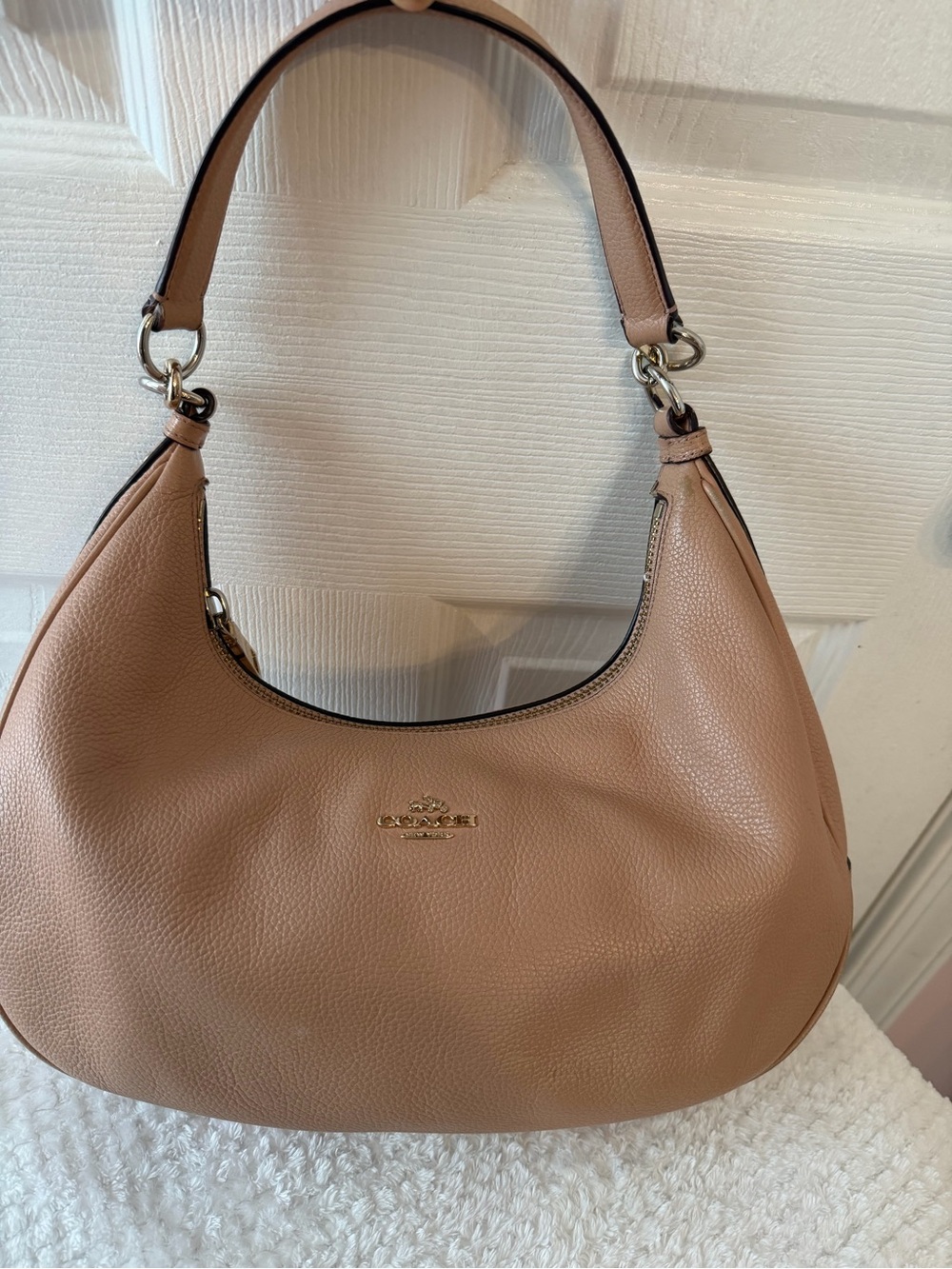 Coach Pebbled Leather Hobo in Tan Brown with Gold Hardware - Picture 10 of 10